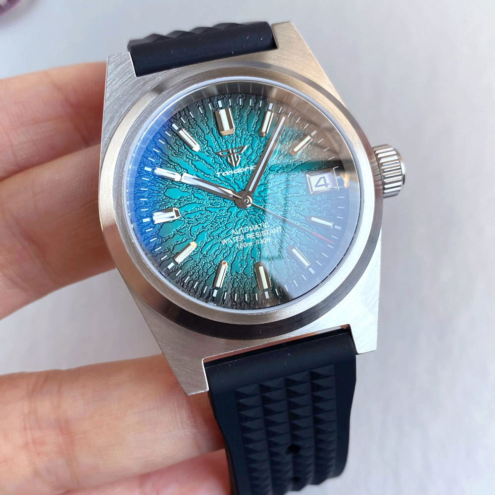 신제품 38mm 기계식 시계 남성용 그린 필드 200m - Rubber Strap Diver 리뷰 및 가격