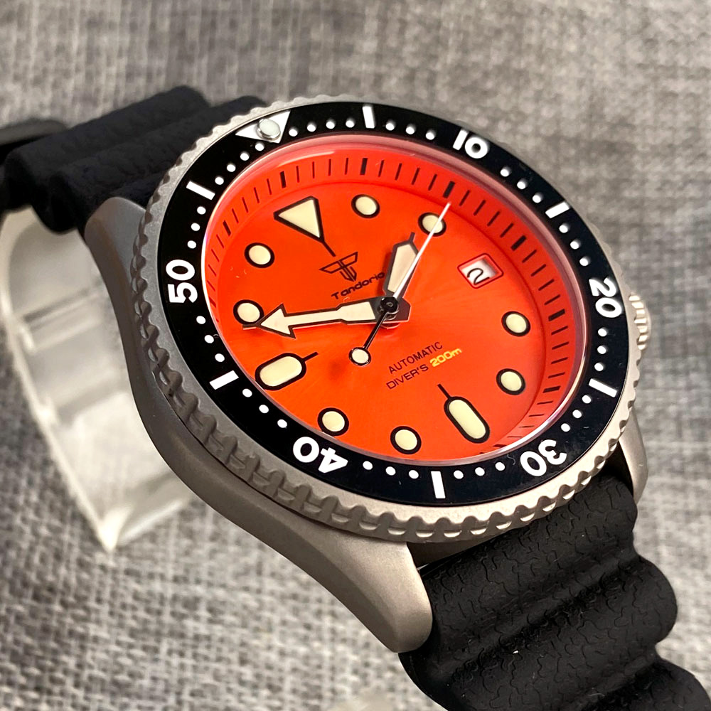 탄도리오 41mm 티타늄 NH35 남성용 시계 오렌지  - Rubber Strap Diver 리뷰 및 가격